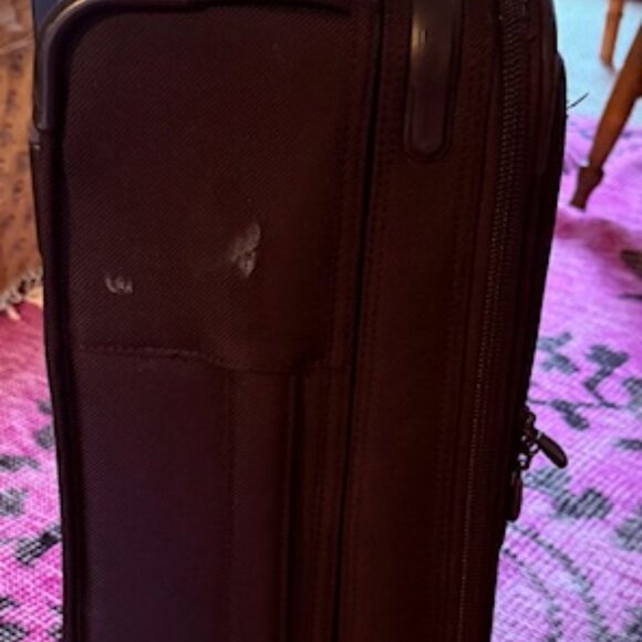 Briggs and Riley Carry-on expandable suitcase 22" perfect weekender - Picture 6 of 6